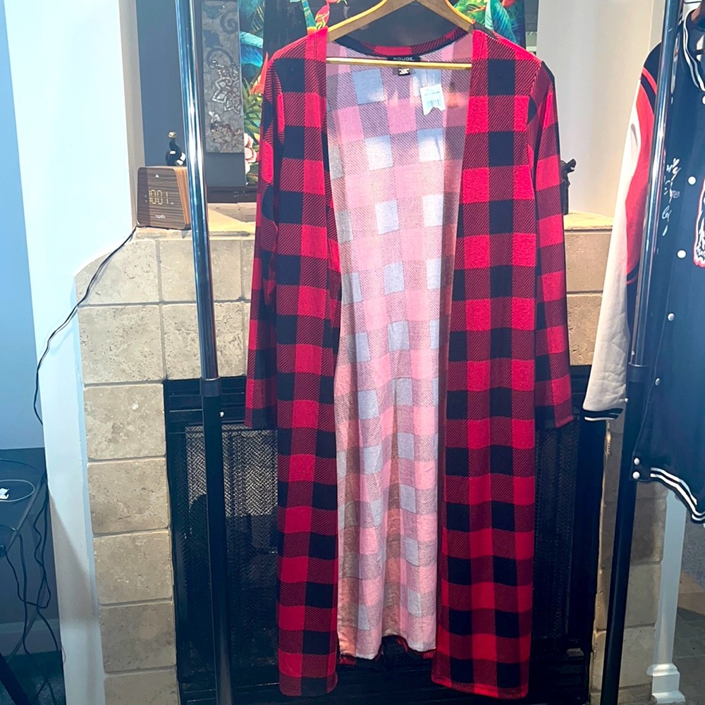 Rouge plaid duster top